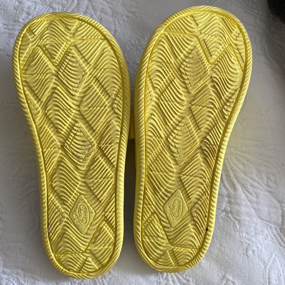 Chacos - Picture 2 of 4